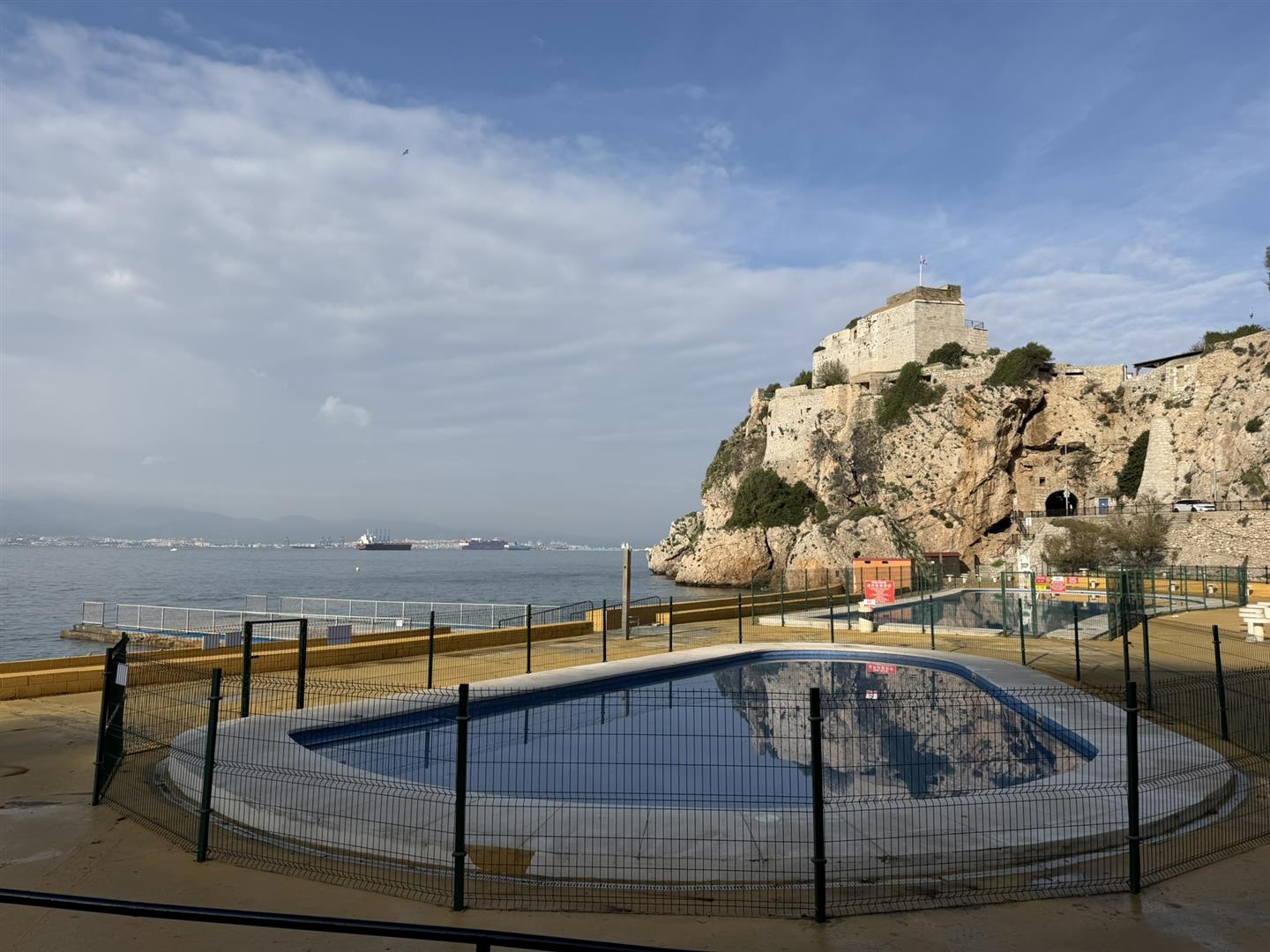 Image of House - 2 Bedrooms - 1 Bathrooms for Sale in South District-Gibraltar, Image 19